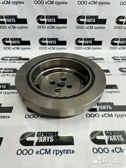 Cm parts. Шкив коленвала cummins 6isbe. Болт шкива демпфера к вала Камминз 2.8. Размеры коленчатого вала cummins 6bt.