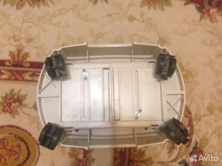 Подставка под компьютерный блок