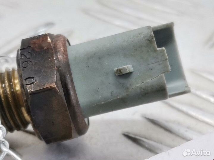 Датчик для Peugeot-Citroen 206