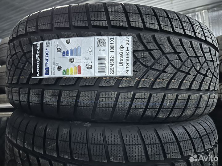 Goodyear UltraGrip Performance+ 265/45 R21 108W