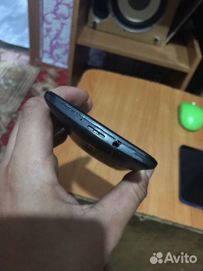 ASUS ZenFone 2 ZE551ML, 2/32 ГБ