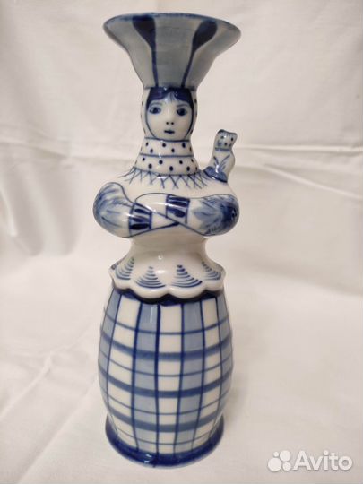 Гжель фигурка