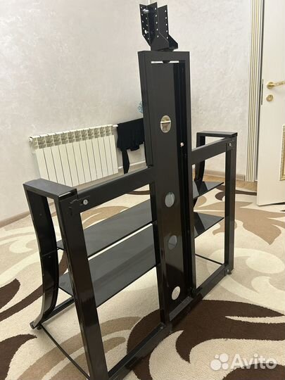 Подставка для телевизора