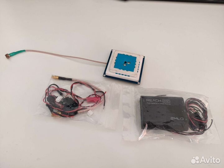 Emlid reach M2 Multi-Band RTK gnss module комплект