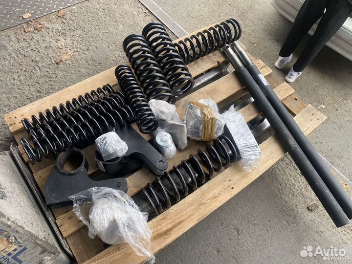 Механизм подъема опускания трапа чмзап