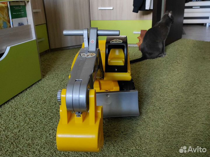 Детский трактор