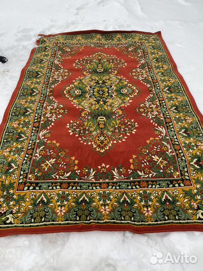 Ковер шерстяной