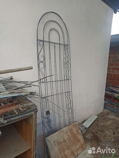 Опора для вьющихся растений