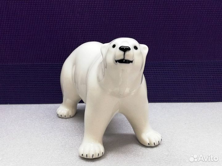 Фигурка медведь