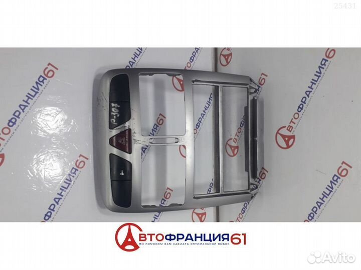 Накладка декоративная, 9634505077 peugeot 307, 302