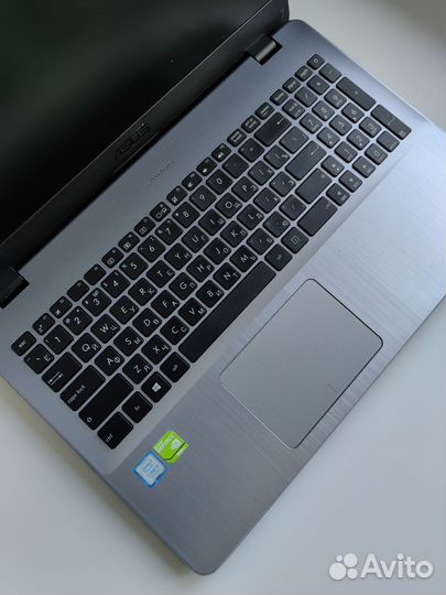 Ноутбук Asus X542UA-DM572