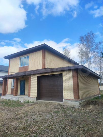 Дом 201,7 м² на участке 8,5 сот.