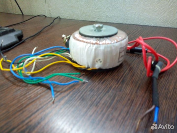 Тороидальный трансформатор от музыкального центра