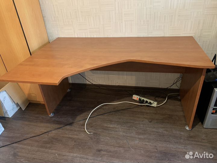 Стол интегральный левый