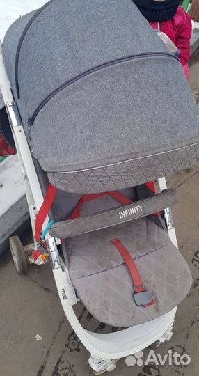 Прогулочная коляска infiniti Mio