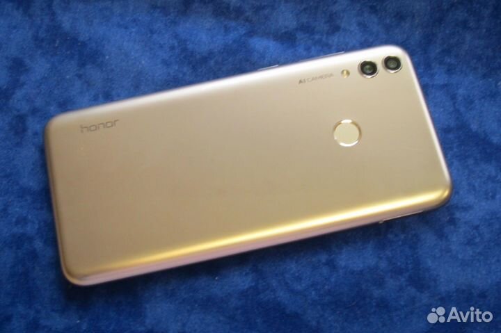 Honor 8C 3\32GB очень хор.сост
