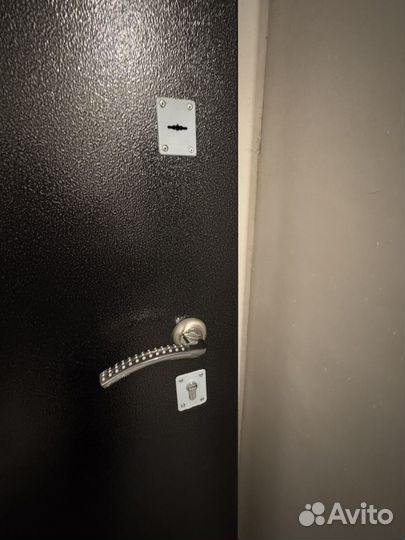 Входная сейф дверь