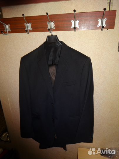 Мужской костюм новый