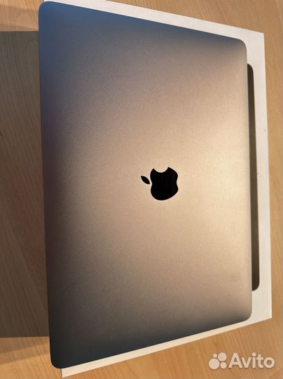MacBook Pro 13 2022 М2/256SSD/8GB