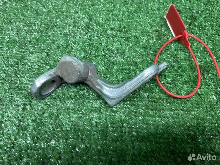 Петля двери задняя левая Ford Focus 2