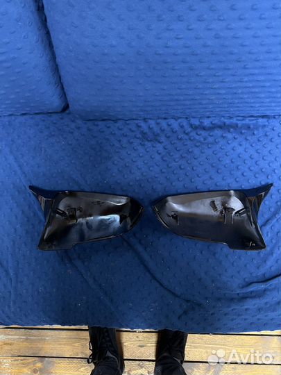 Накладки на зеркала BMW f10 рест карбон/черные**