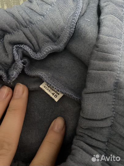 Спортивный костюм женский