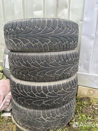 Hankook Winter I'Pike 195/55 R16