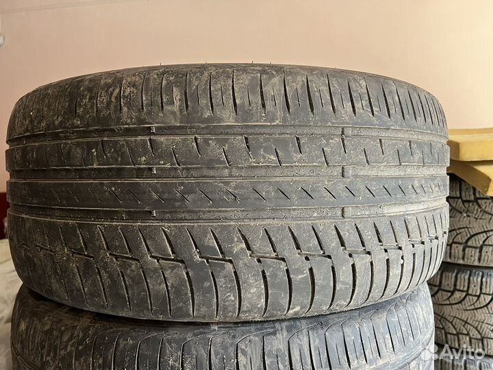 Continental PremiumContact 6 SSR 275/40 R21 и 315/35 R21