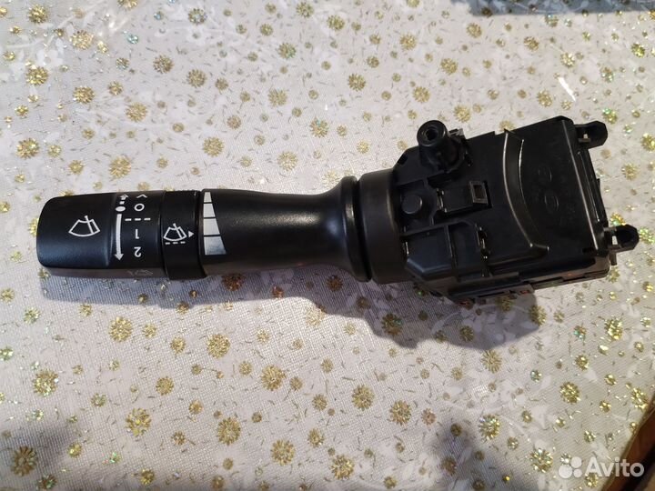 Рычаг переключения дворников