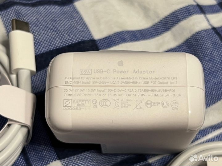 Быстрая зарядка 35W usв-C с 2-мя выходами