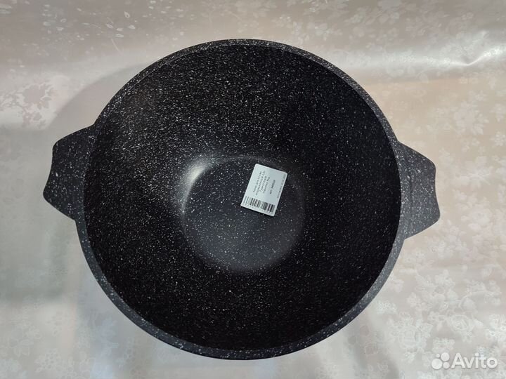 Казан 4,5 л с крышкой серия Гранит для индукции