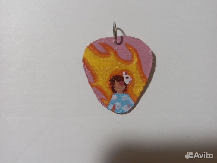 Медиатор украшение сваими руками