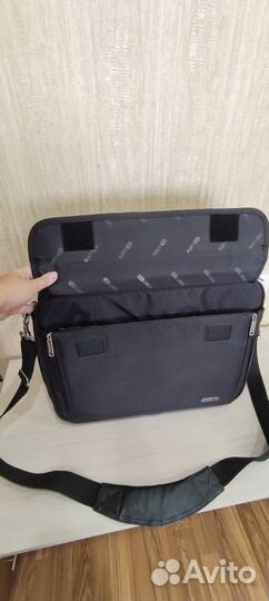 Продаётся отличная сумка-портфель для ноутбука