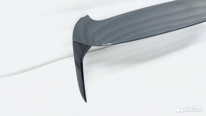 Б/У Б/У Спойлер Состояние хорошее, оригинал