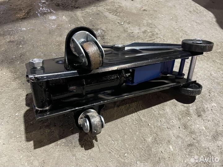 Домкрат автомобильный Forsage TA82007