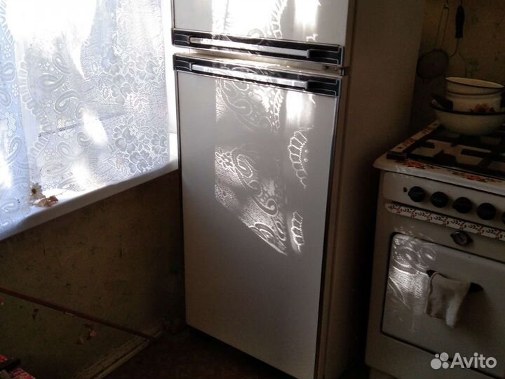 Холодильник на запчасти
