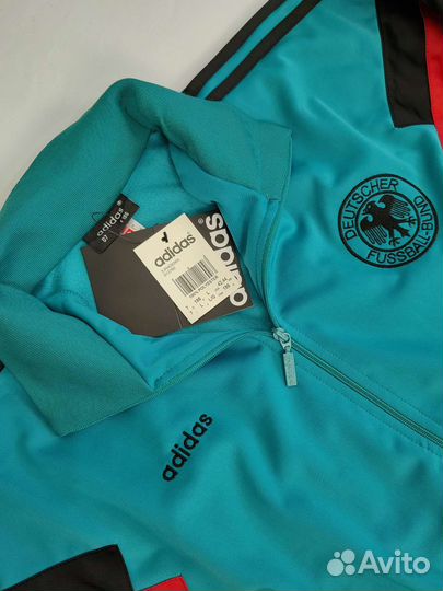 Костюм спортивный adidas 