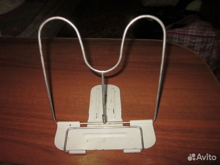 Школьные принадлежности