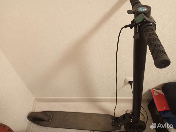 Самокат взрослый электрический