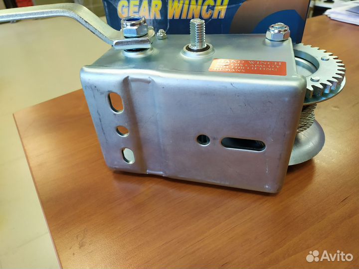 Лебедка ручная барабанная 2000LBS/900кг трос сталь