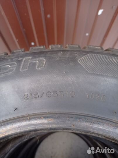 Bfgoodrich G-Force Stud 215/65 R16 102T