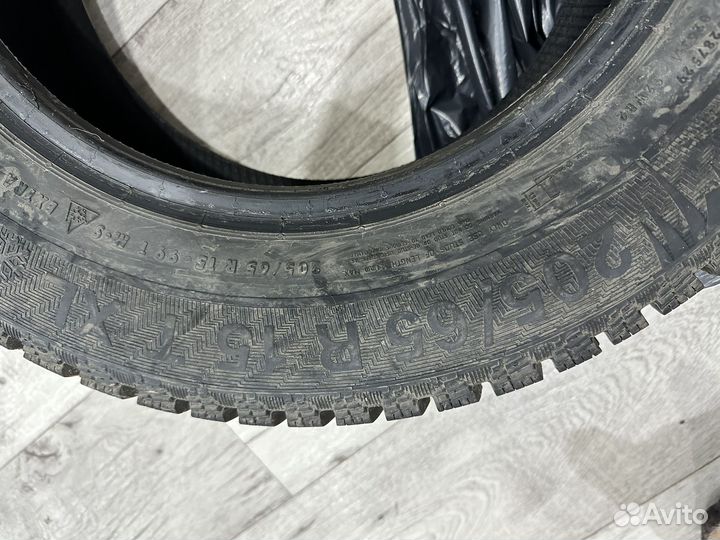 Gislaved Nord Frost 200 205/65 R15