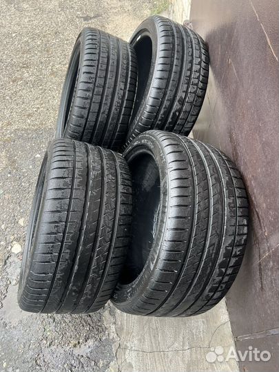 Michelin Pilot Sport 4 245/40 R18 и 275/35 R18 99Y