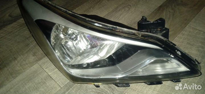 Hyundai solaris фара левая