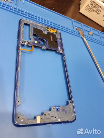 Рама samsung galaxy A920