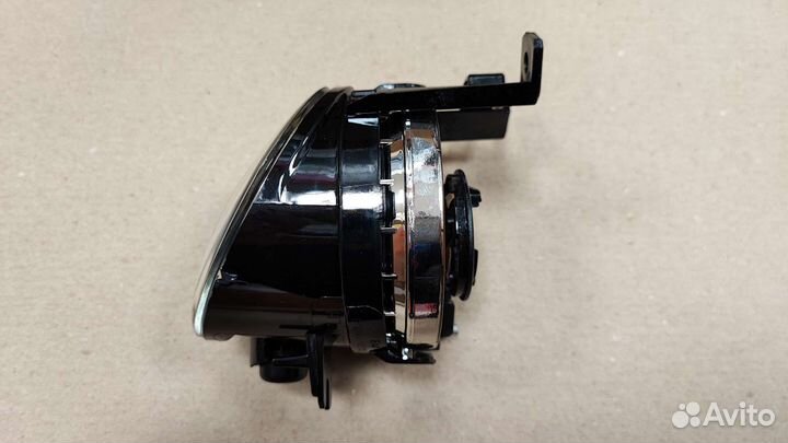 Фара противотуманная левая Skoda Octavia 04