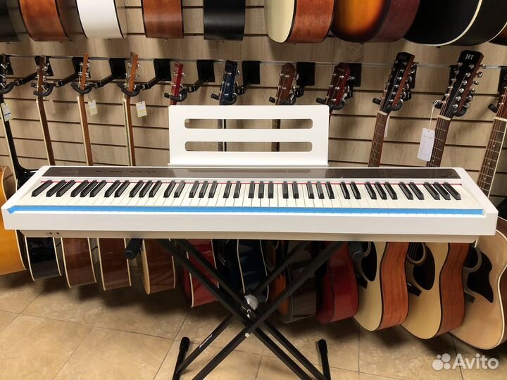 Цифровое пианино Nux NPK-10-WH (для начинающих)