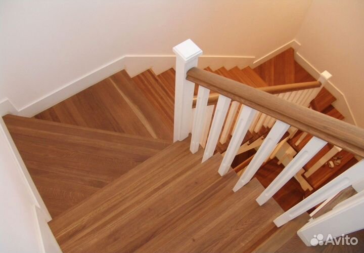 Ступени для лестниц и другие комплектующие О