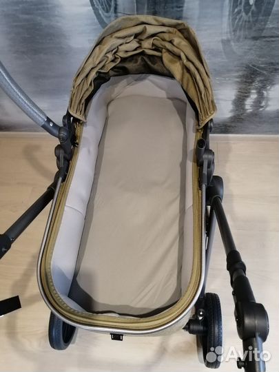 Коляска 3 в 1 Новая