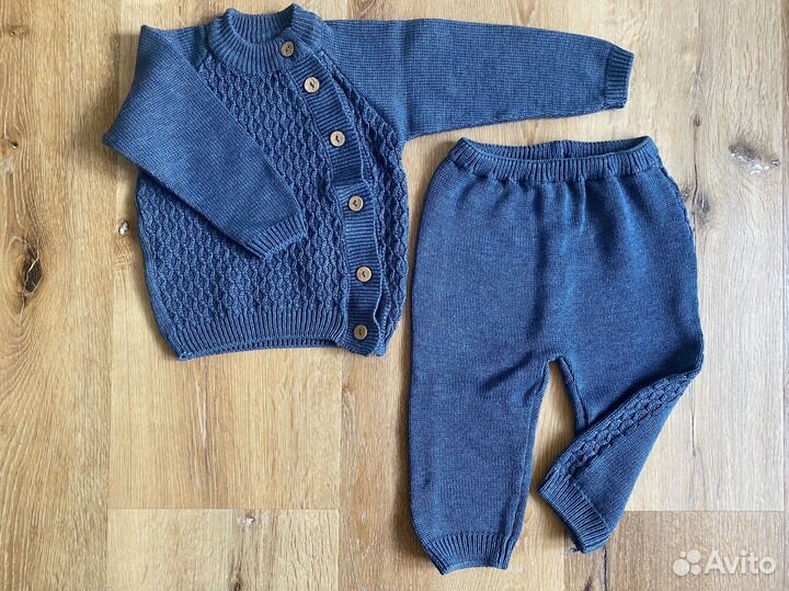 Костюм теплый на мальчика размер 74-80